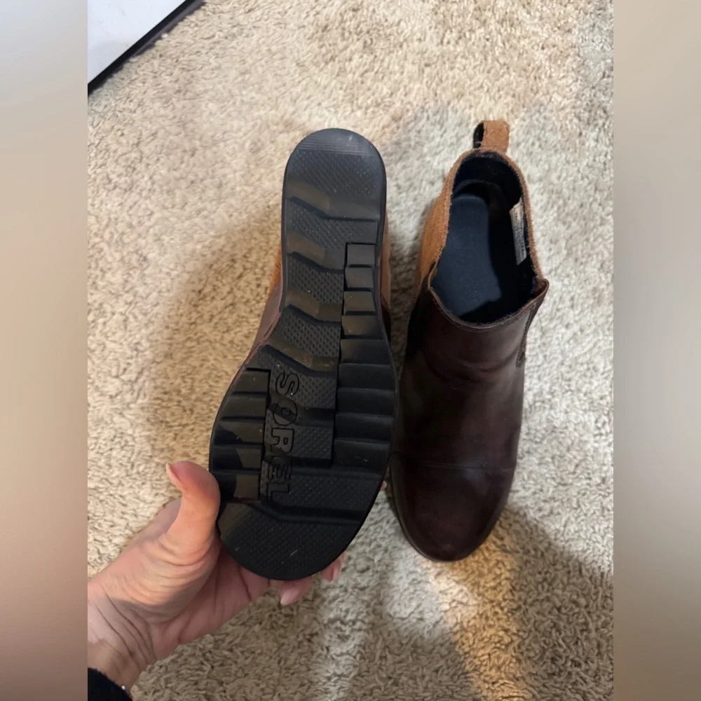 Sorel Women’s Dark Brown Wedge Chelsea Boots